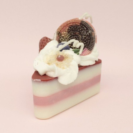 Bougie part de gâteau - Parfum givré fruits rouges