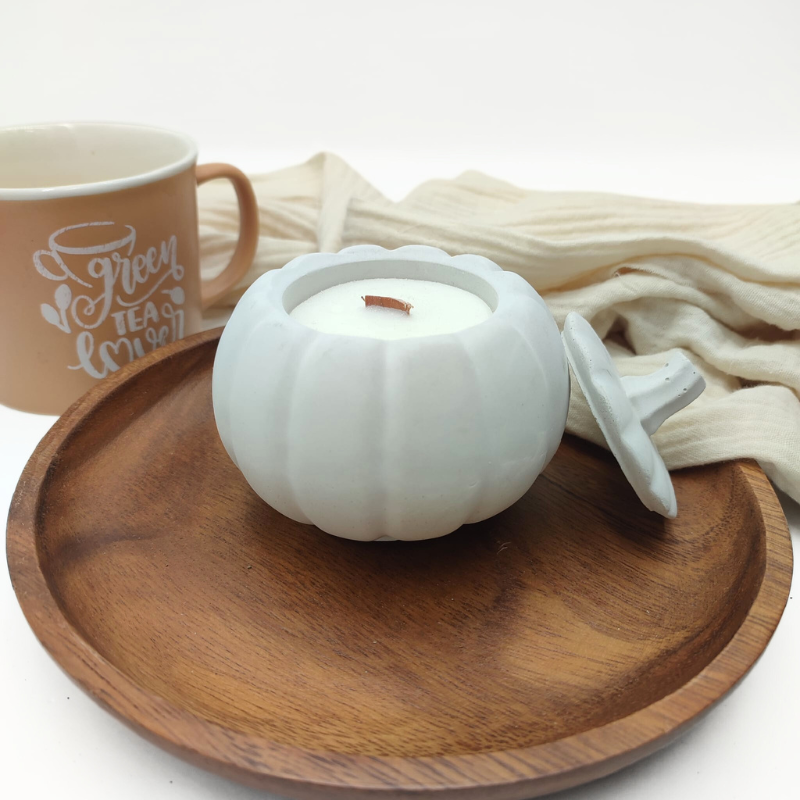 Bougie Citrouille en Ciment - Parfum Cèdre et Bois de Santal