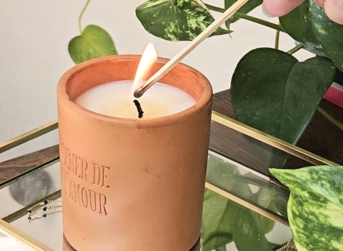 La flamme d’une bougie a-t-elle une signification ?